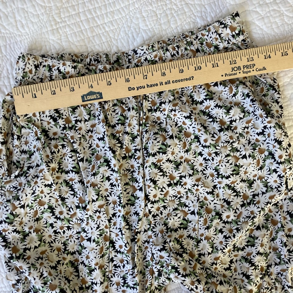Floral Print Wide-Leg Pants - Picture 7 of 12